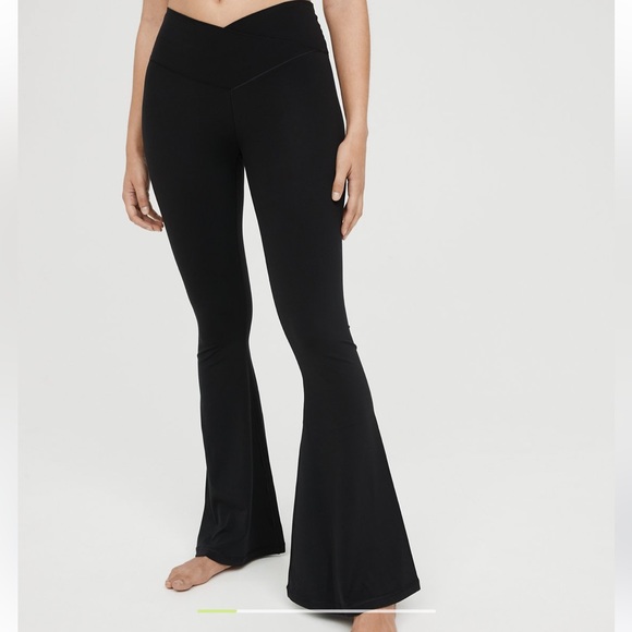 AE aerie real me high waisted crossover super flare legging - Picture 2 of 3